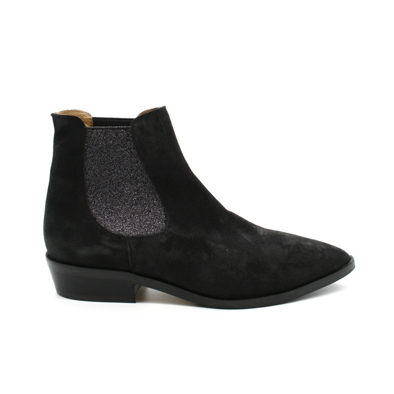 rosemetal boots